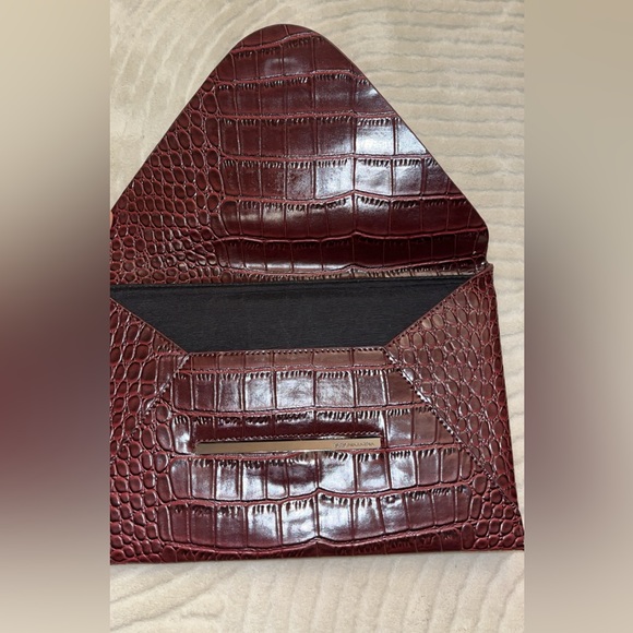 BCBG MaxAzria - Picture 3 of 10